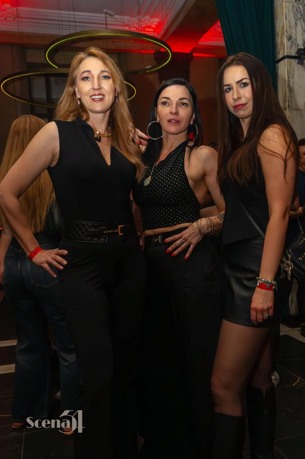 Girls Frequency — Livvy, IGO — 5